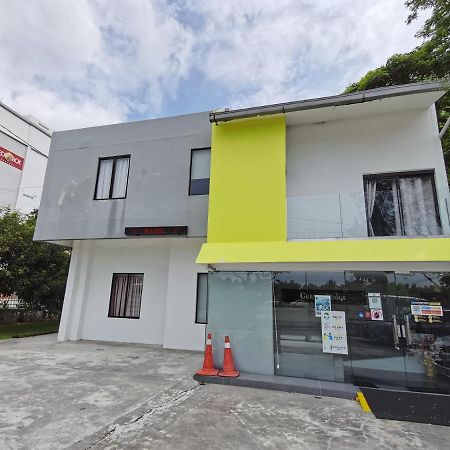 Gurney Lodge George Town Buitenkant foto