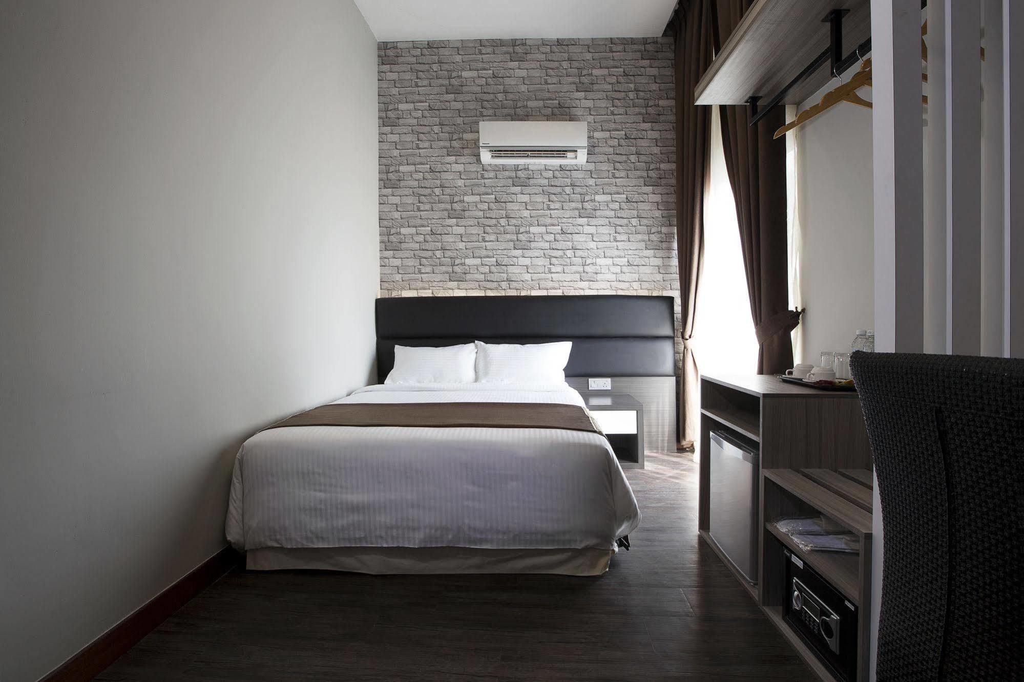 Gurney Lodge George Town Buitenkant foto